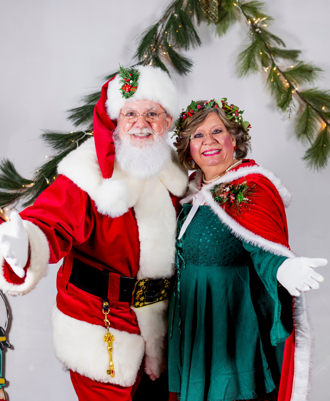 santa and mrs claus